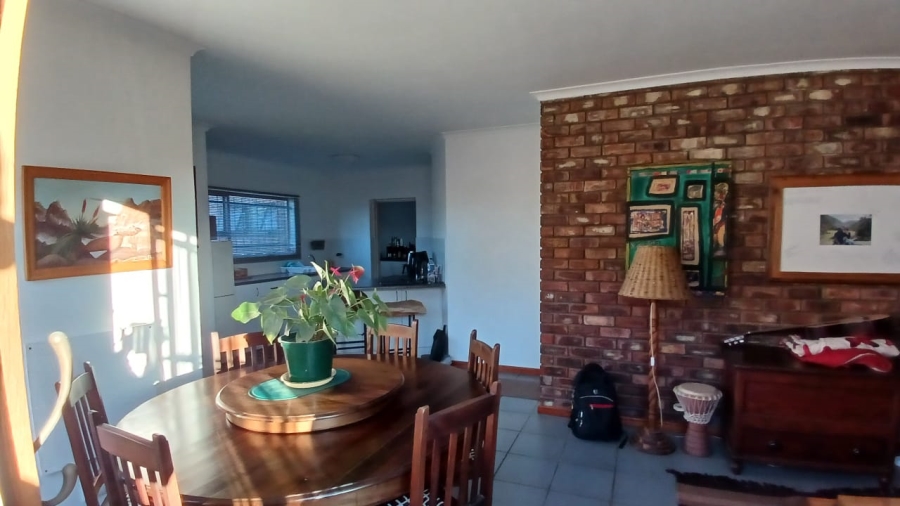 To Let 2 Bedroom Property for Rent in Overbaakens Eastern Cape